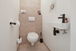 43 Thomsonstraat 25 Toilet 1a
