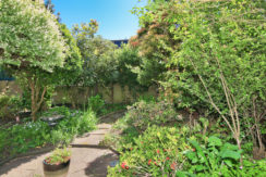 17 Mijehof 79 Tuin 01d