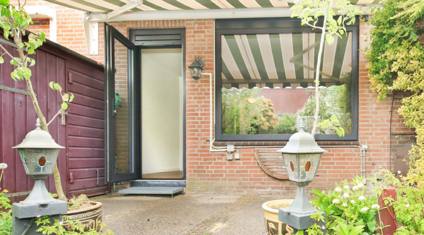 19 Mijehof 79 Tuin 01f