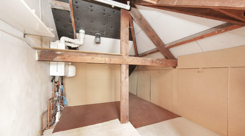 37 Sloterweg 218-220 zolder 01b