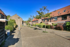 41 Mijehof 79 Straatbeeld 01c