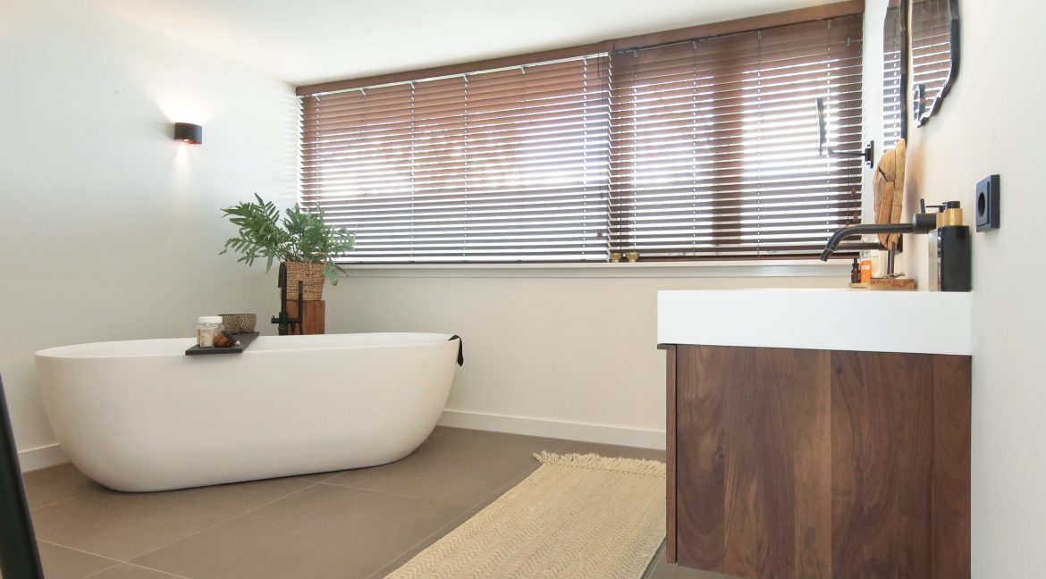 08 Pascalstraat 32 badkmr 01a