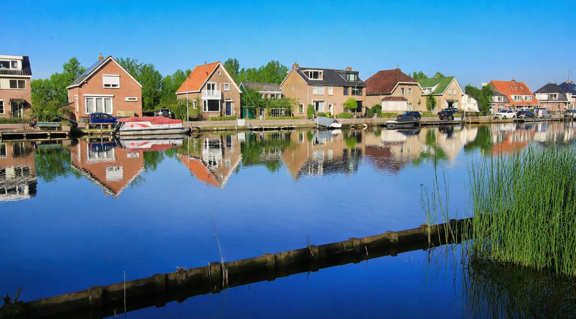 20 Nieuwemeerdijk 377 Straatbeeld 01b