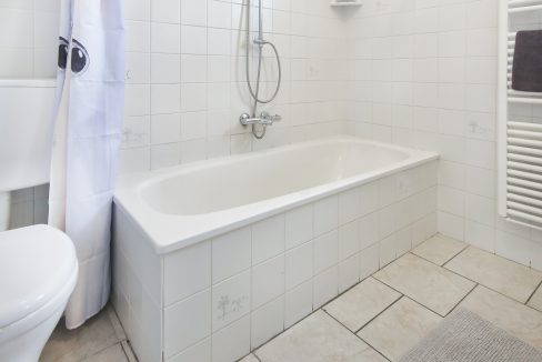 33 Geraniumln 111 bk 01c