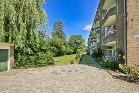 34 Pa Verkuijlln 97 tuin 01f