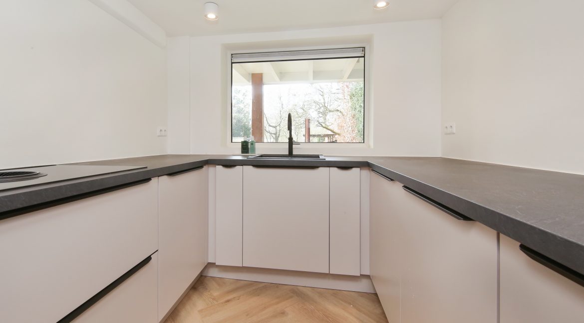 37 Nieuwemeerdijk 377 Keuken 01d