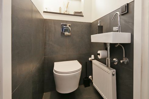 47 Roerdompstraat 5 Toilet 01a