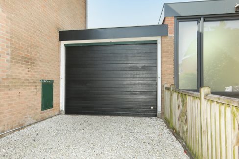 52 Newtonstr 20 garage 01b
