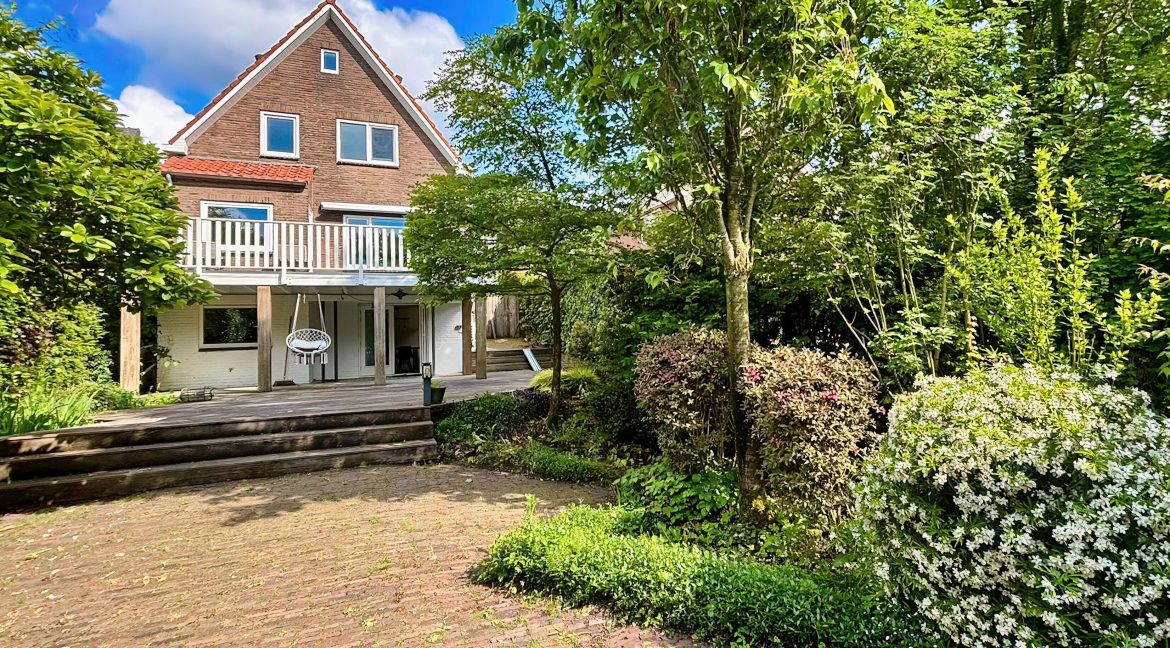 57 Nieuwemeerdijk 377