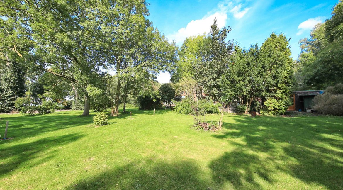 059 Hoofdweg 156 Tuin 01d