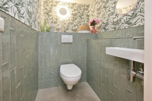 21 Akerdijk 270 Toilet 01a