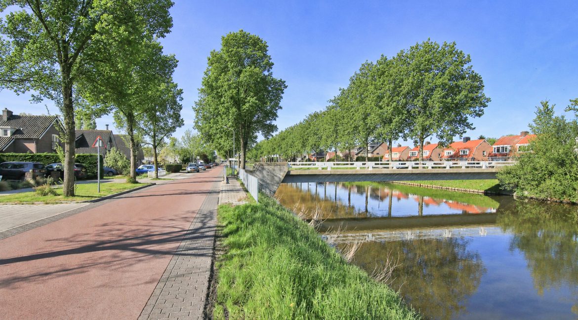 51 Hoofdweg 80a straatbeeld 01c