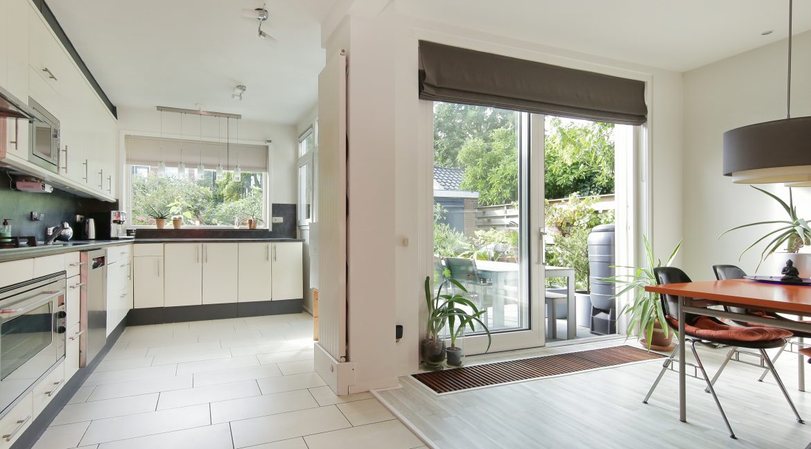 29 Zwaluwstr 13 Keuken 01b