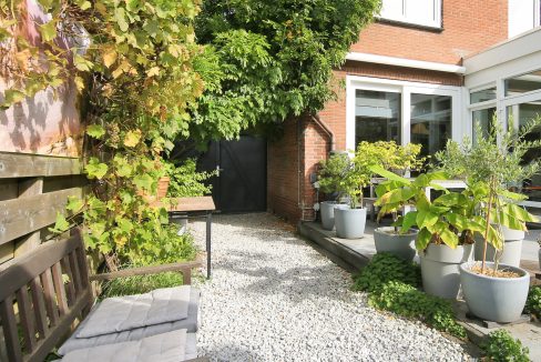 42 Zwaluwstr 13 Tuin 01