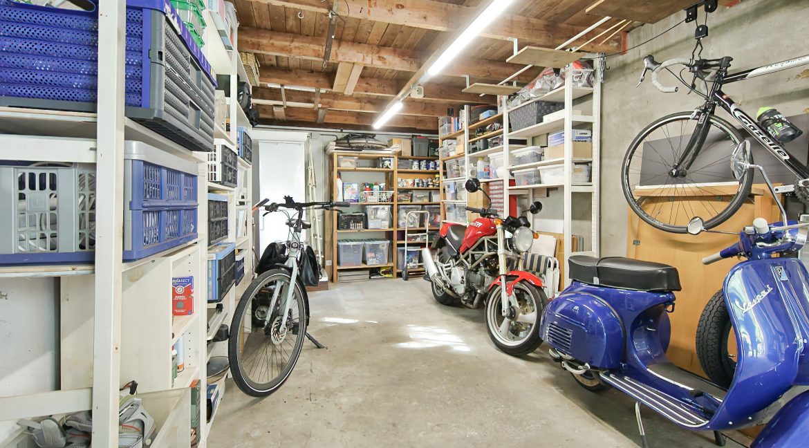 44 Zwaluwstr 13 Garage 01a