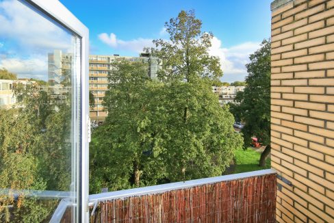 15 Einsteinln 175 balkon 01d